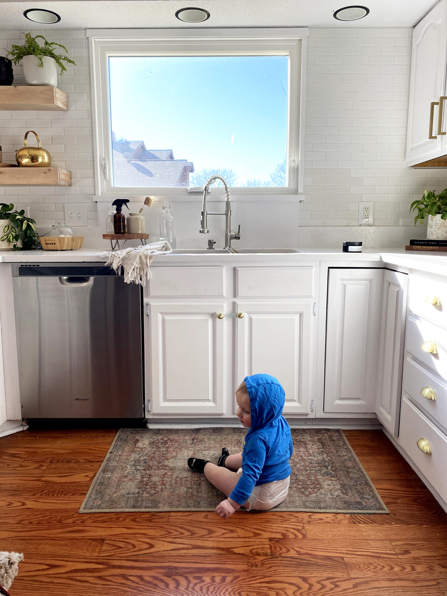 How to Completely Update Your Kitchen on a Tiny Budget - Full Hearted Home
