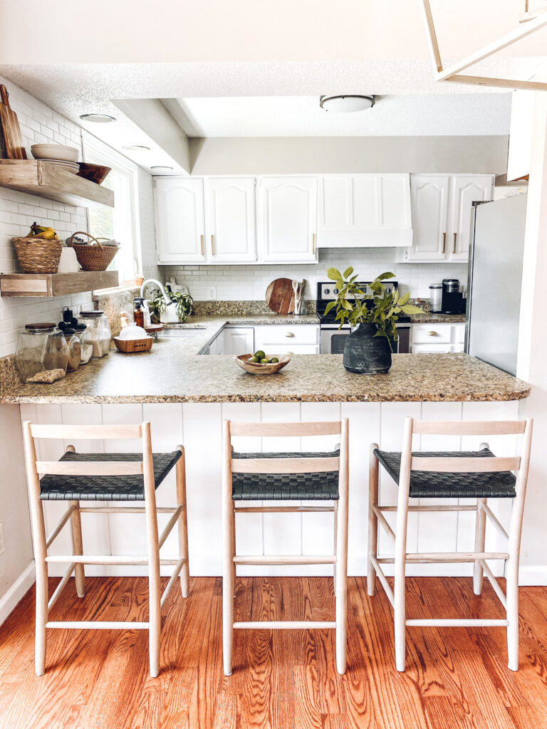 BARSTOOL MAKEOVER