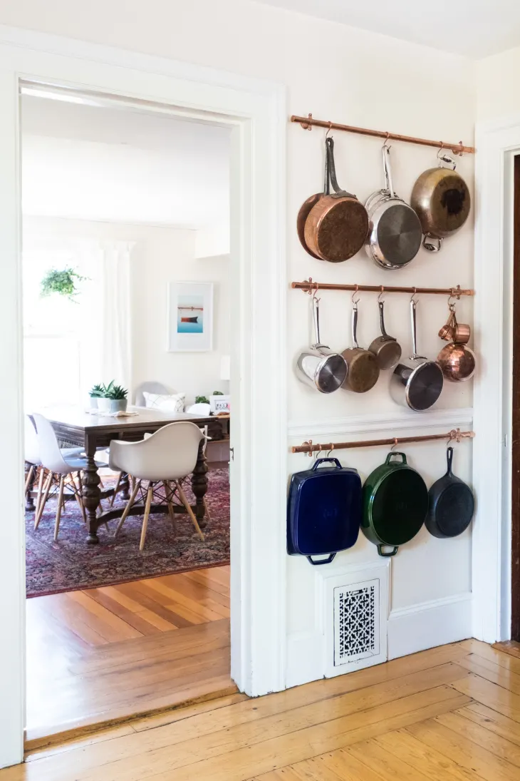 Easy Ideas for Modern Kitchen Wall Decor - Full Hearted Home