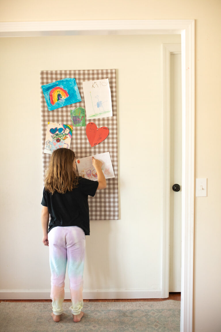 DIY Kids Art Display Board